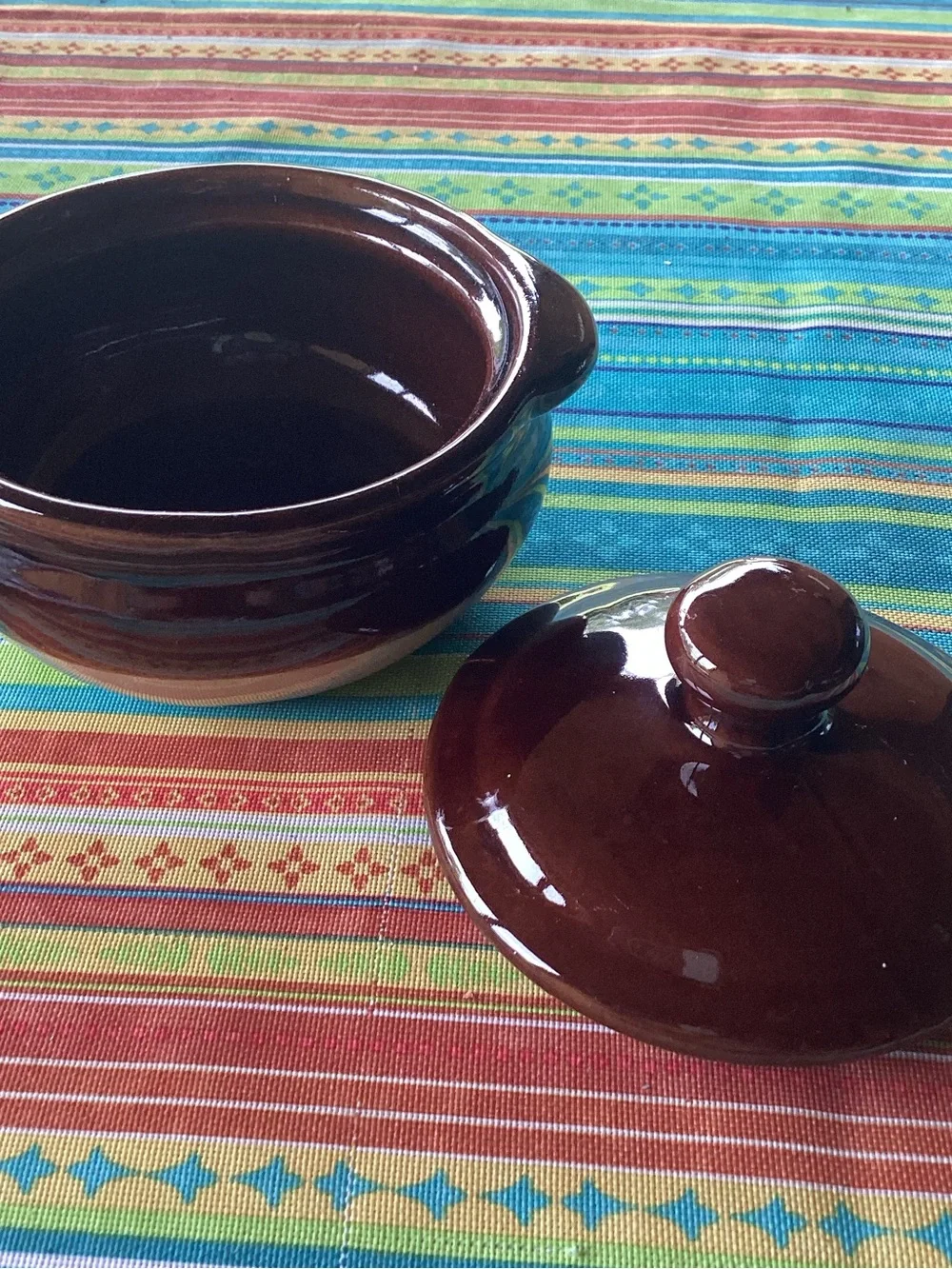 Brown Drip Glaze Bean Pot with Lid - 8 ounces